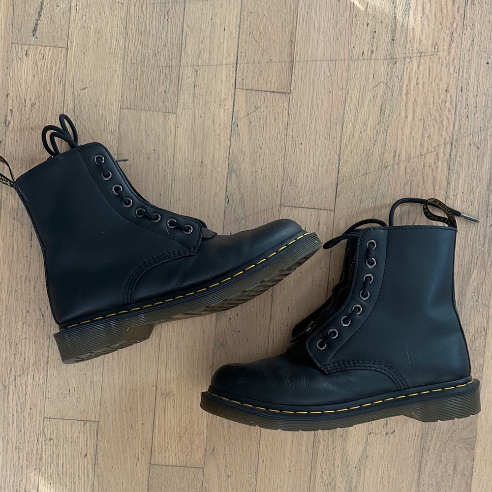 Dr Marten Black Boots